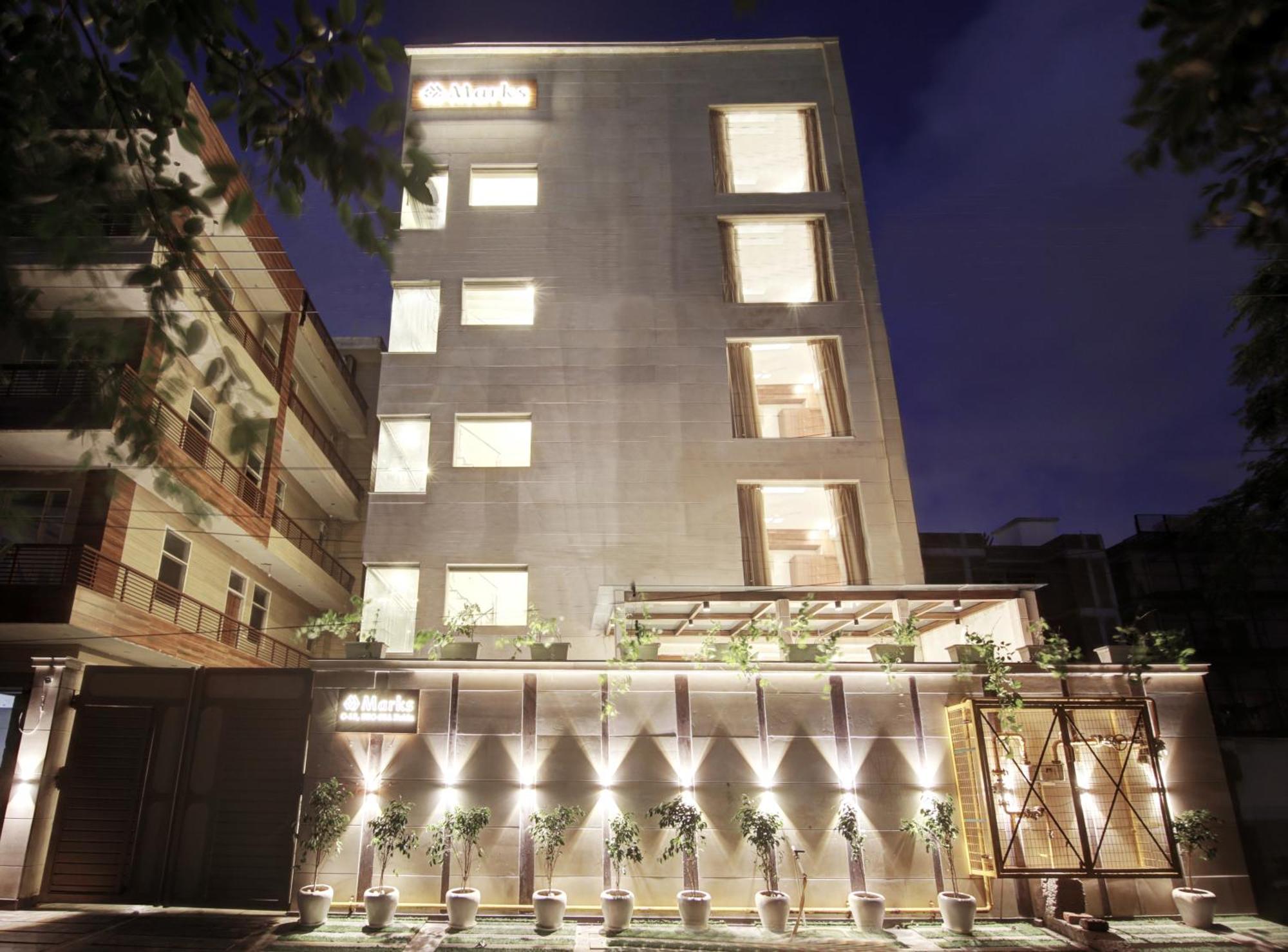 Marks Hotel & Banquet Noida Eksteriør billede